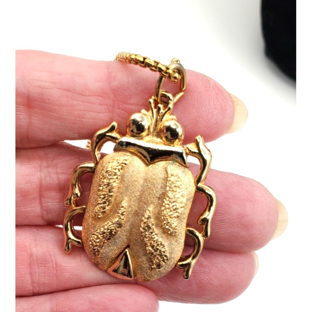 Vintage Beetle Scarab Necklace Gold Tone 24"
